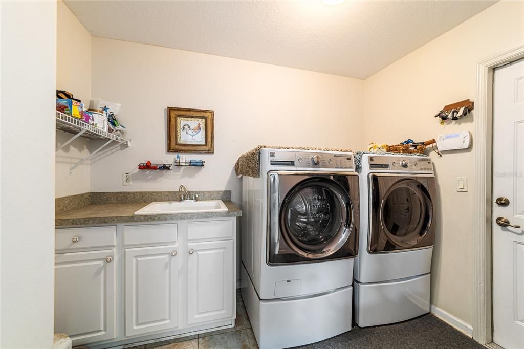 待售: $1,890,000 (4 贝兹, 3 浴室, 2905 平方英尺)