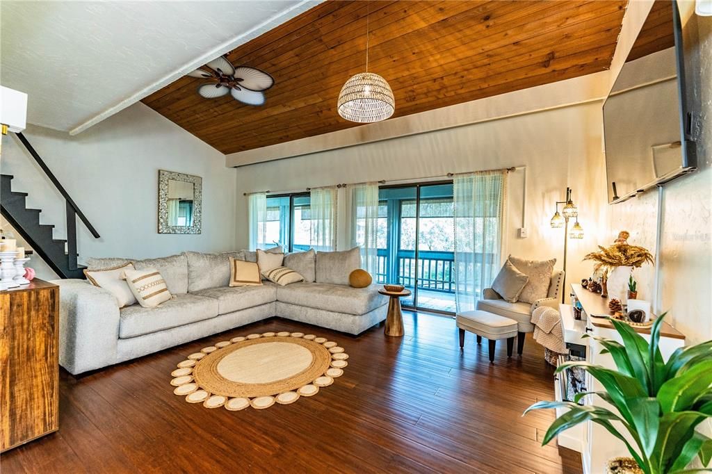 En Venta: $150,000 (2 camas, 2 baños, 1123 Pies cuadrados)