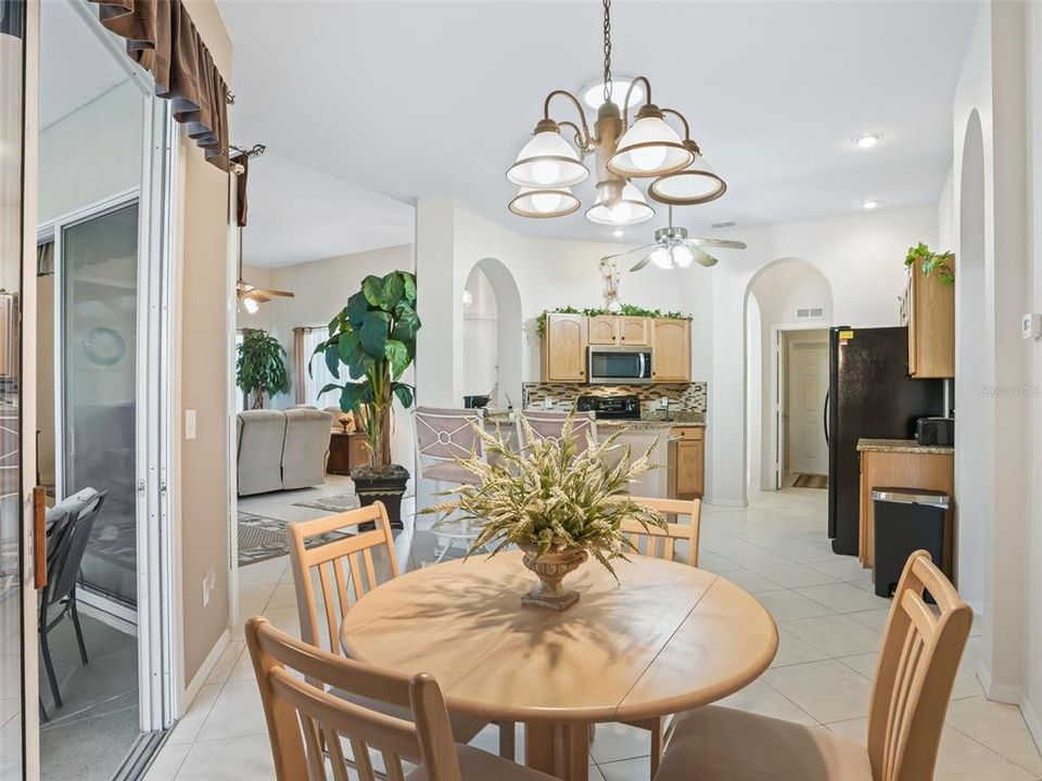 En Venta: $470,000 (3 camas, 2 baños, 1729 Pies cuadrados)