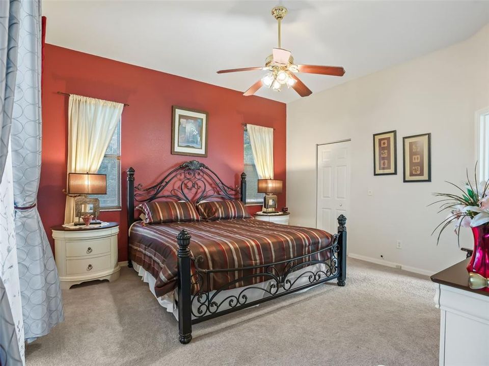 En Venta: $470,000 (3 camas, 2 baños, 1729 Pies cuadrados)