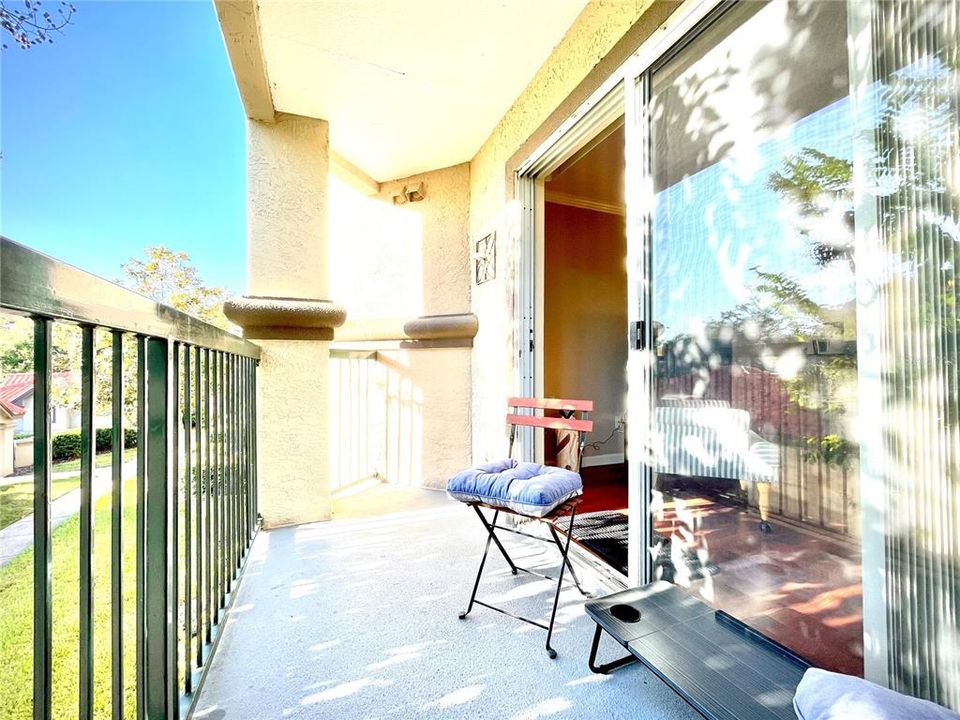 For Rent: $1,550 (1 beds, 1 baths, 792 Square Feet)