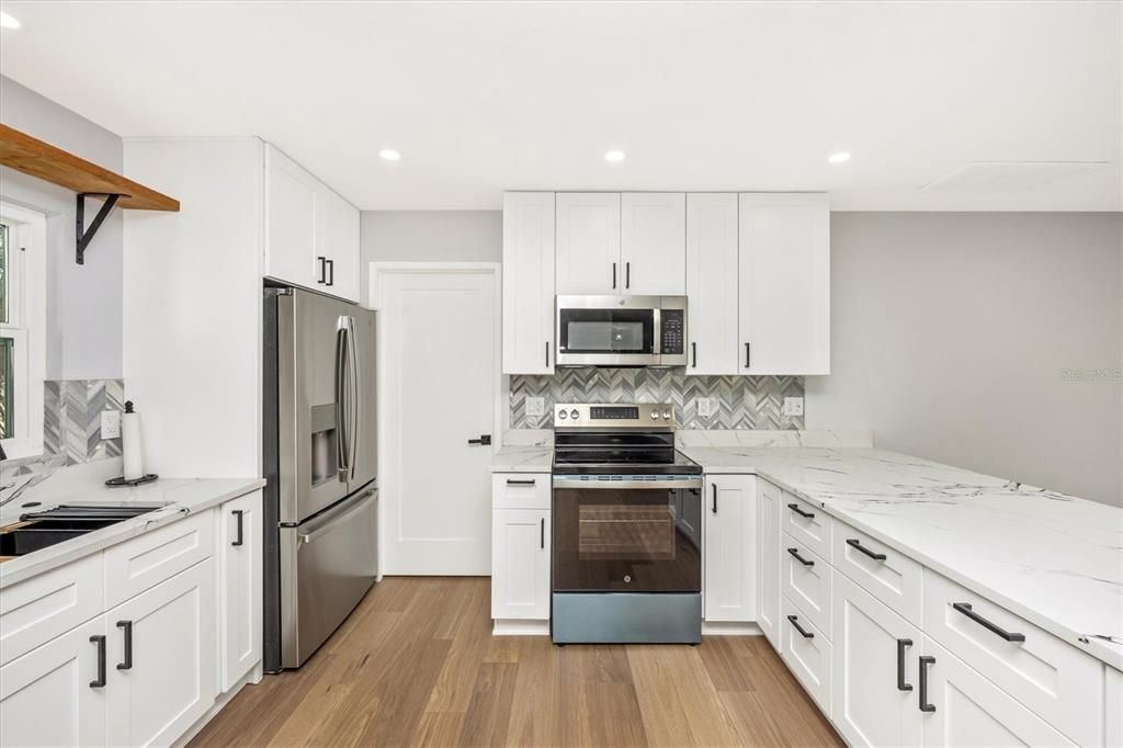 For Sale: $514,000 (3 beds, 2 baths, 1803 Square Feet)