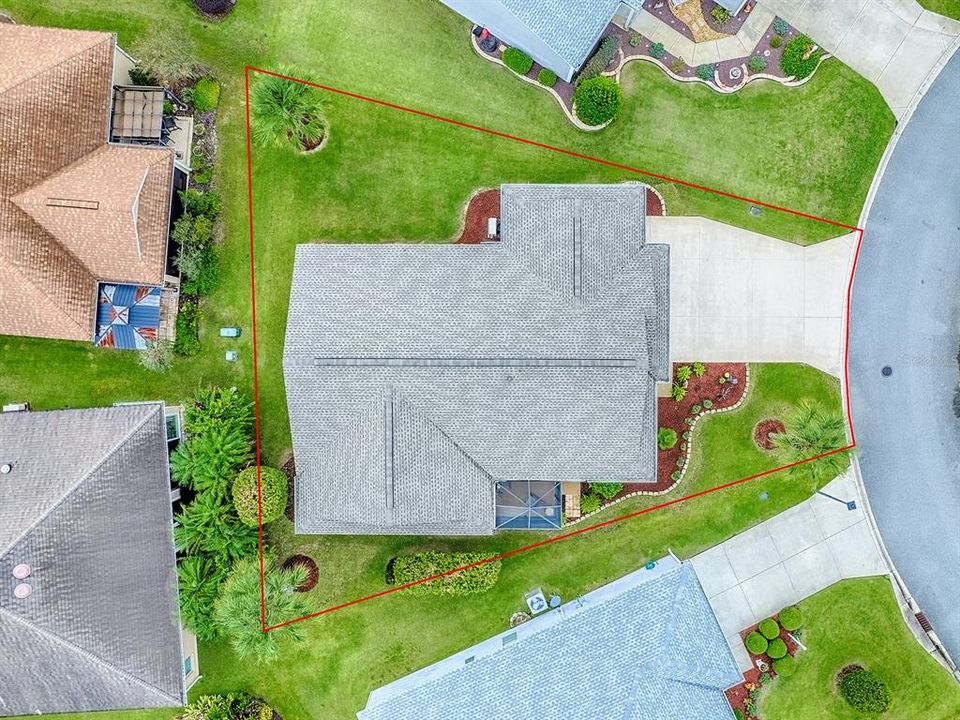 Под контрактом: $410,000 (3 спален, 2 ванн, 1508 Квадратных фут)