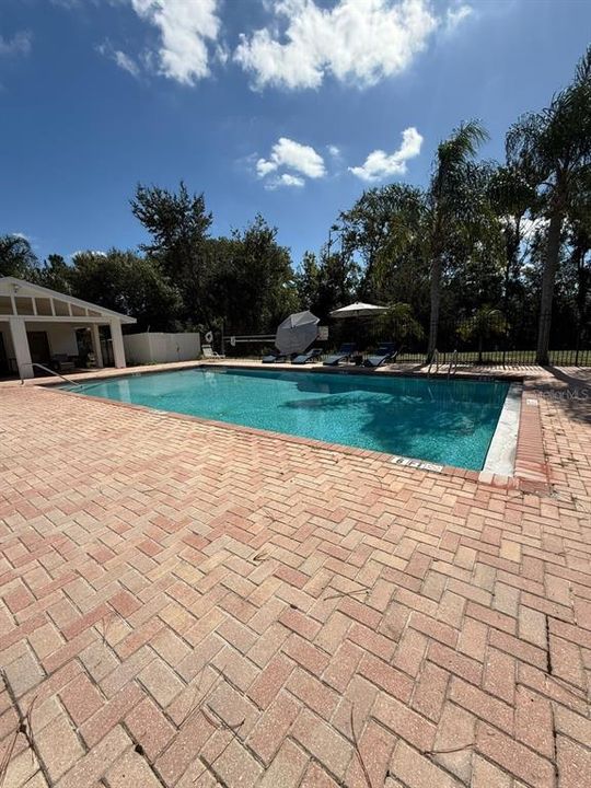 出租: $1,650 (2 贝兹, 1 浴室, 1032 平方英尺)