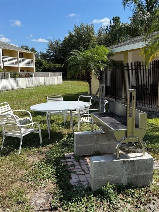 出租: $1,650 (2 贝兹, 1 浴室, 1032 平方英尺)