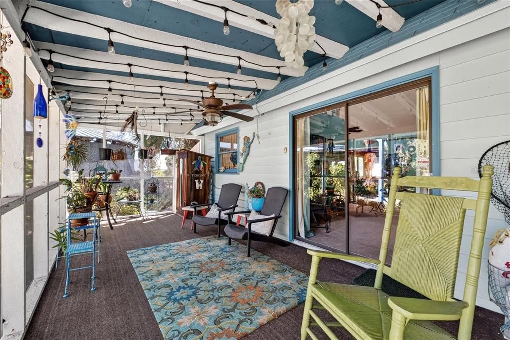 En Venta: $359,900 (3 camas, 2 baños, 1768 Pies cuadrados)