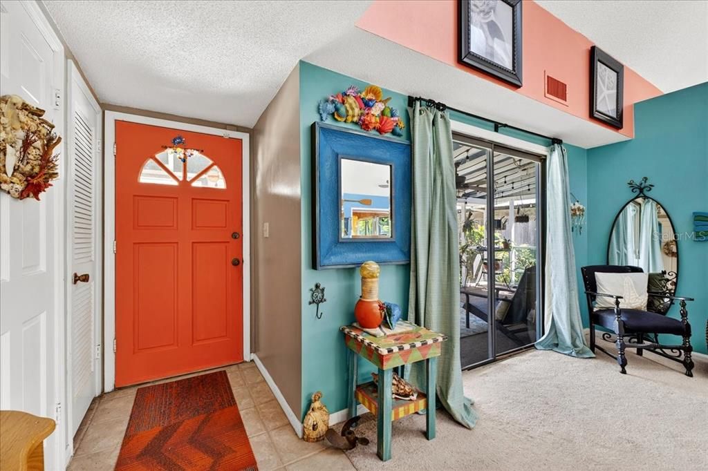 En Venta: $359,900 (3 camas, 2 baños, 1768 Pies cuadrados)