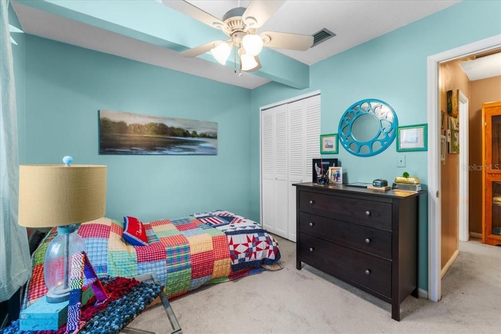 En Venta: $359,900 (3 camas, 2 baños, 1768 Pies cuadrados)