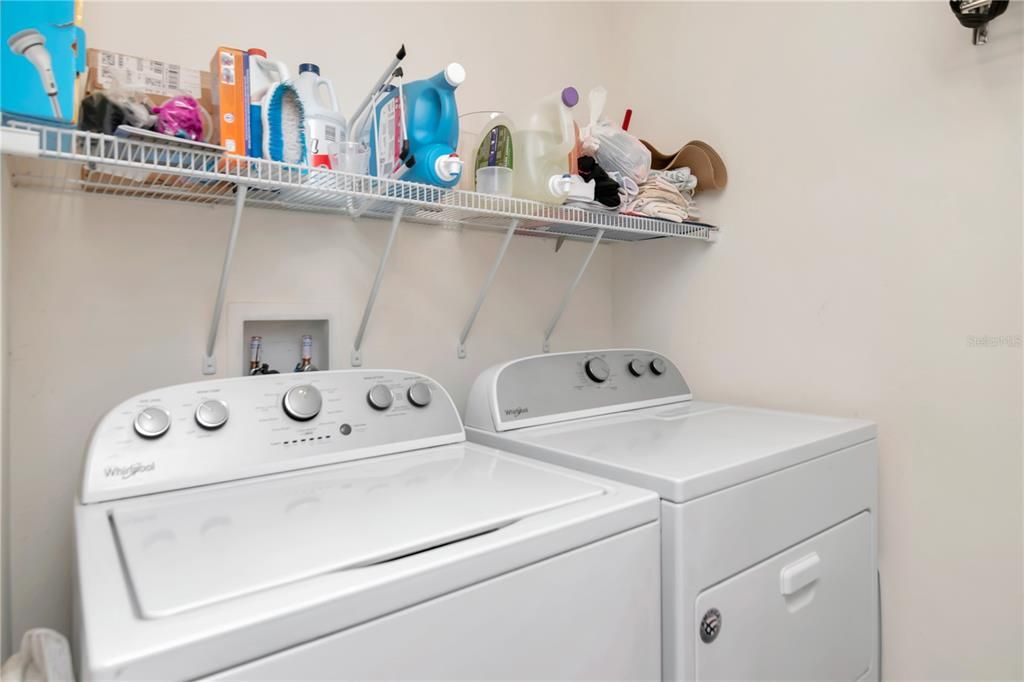 待售: $375,000 (4 贝兹, 2 浴室, 1846 平方英尺)