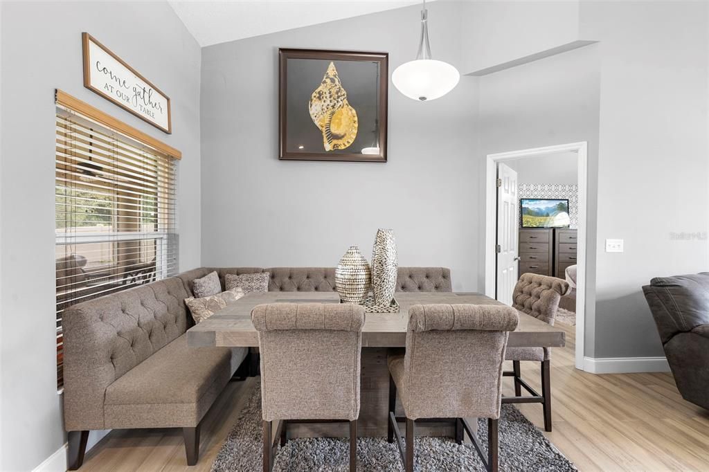 For Sale: $349,900 (3 beds, 2 baths, 1849 Square Feet)