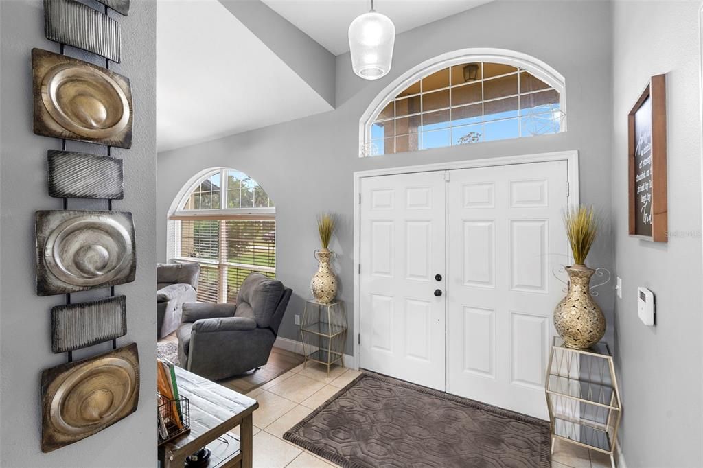 For Sale: $349,900 (3 beds, 2 baths, 1849 Square Feet)