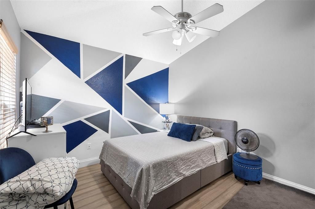 For Sale: $349,900 (3 beds, 2 baths, 1849 Square Feet)