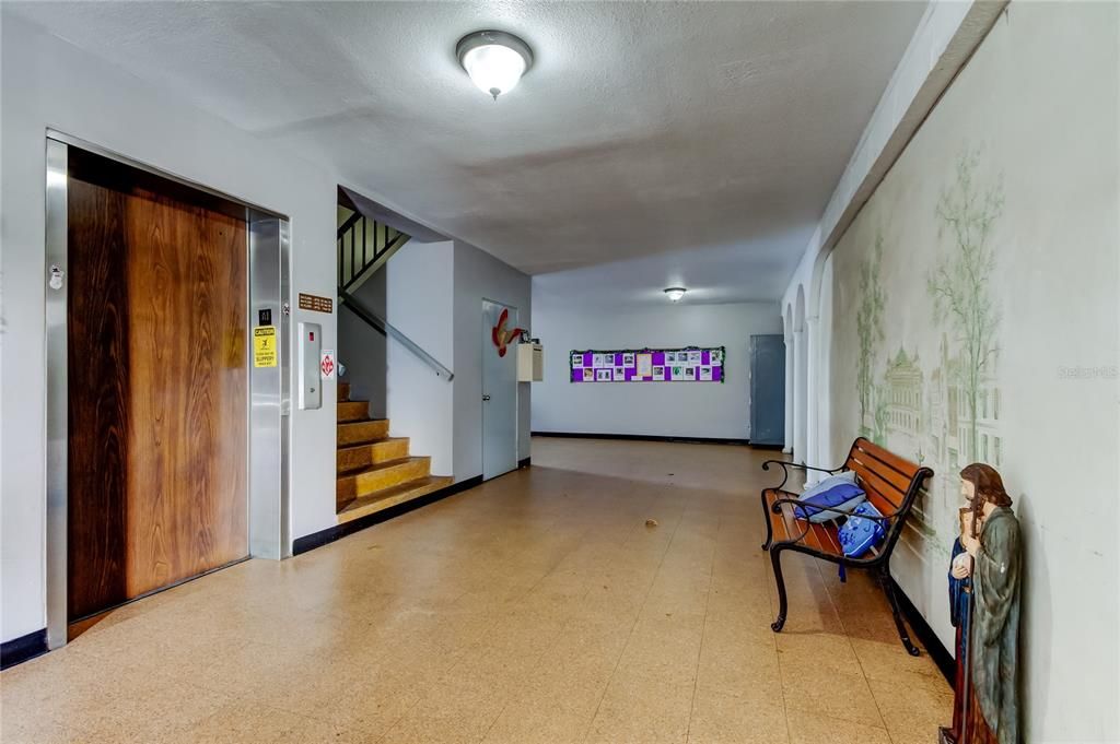 En Venta: $199,000 (2 camas, 2 baños, 1100 Pies cuadrados)