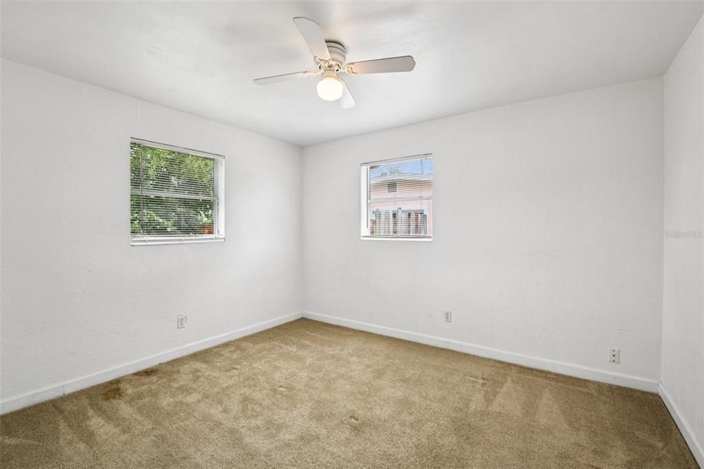 En Venta: $225,000 (3 camas, 1 baños, 1128 Pies cuadrados)