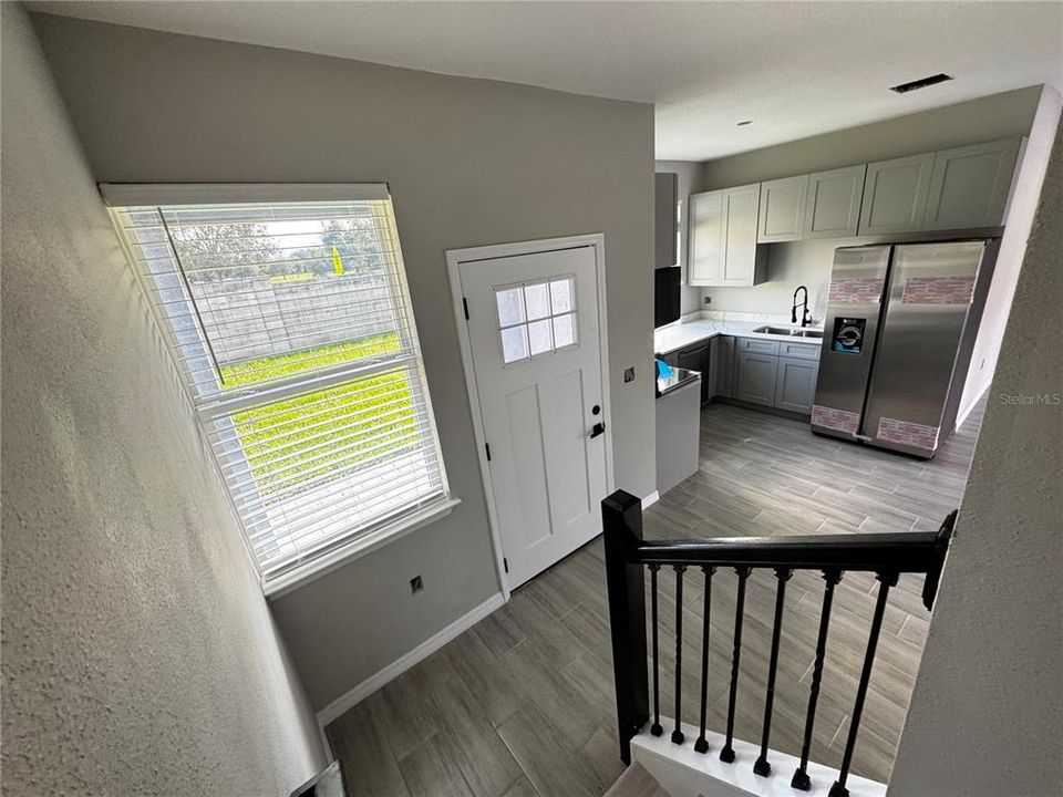 For Sale: $475,000 (3 beds, 2 baths, 1209 Square Feet)