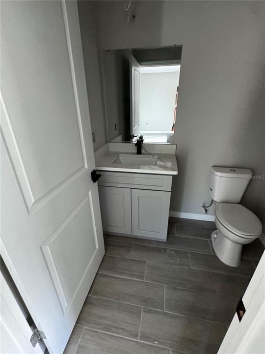 For Sale: $475,000 (3 beds, 2 baths, 1209 Square Feet)