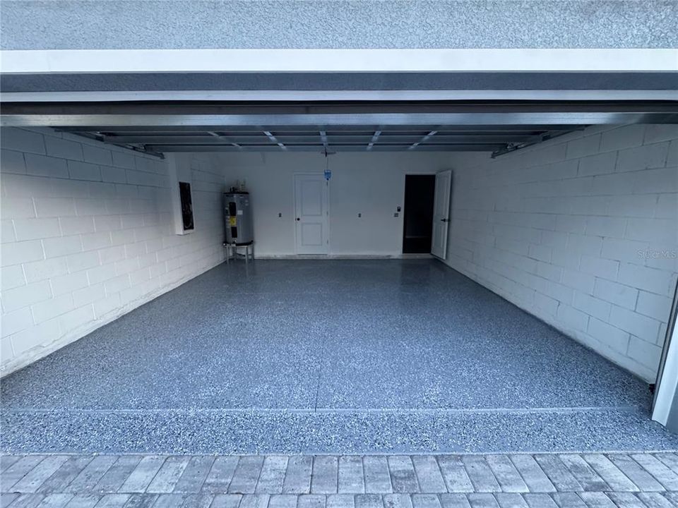 For Sale: $475,000 (3 beds, 2 baths, 1209 Square Feet)