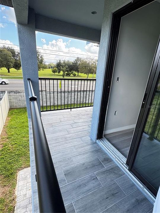 For Sale: $475,000 (3 beds, 2 baths, 1209 Square Feet)