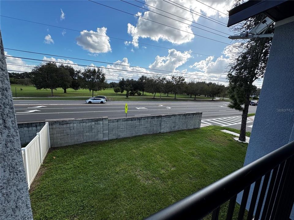 For Sale: $475,000 (3 beds, 2 baths, 1209 Square Feet)