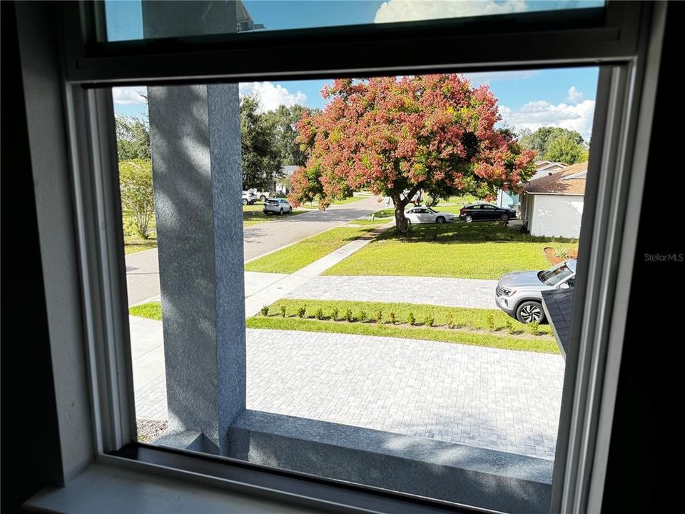 For Sale: $475,000 (3 beds, 2 baths, 1209 Square Feet)