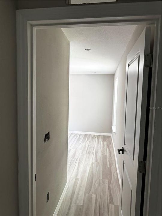 For Sale: $475,000 (3 beds, 2 baths, 1209 Square Feet)