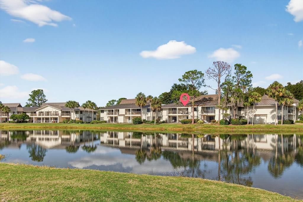 待售: $224,000 (1 贝兹, 1 浴室, 819 平方英尺)