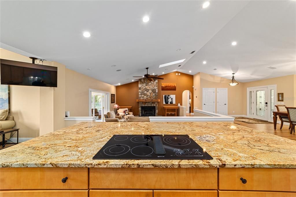 For Sale: $1,049,000 (3 beds, 3 baths, 3540 Square Feet)