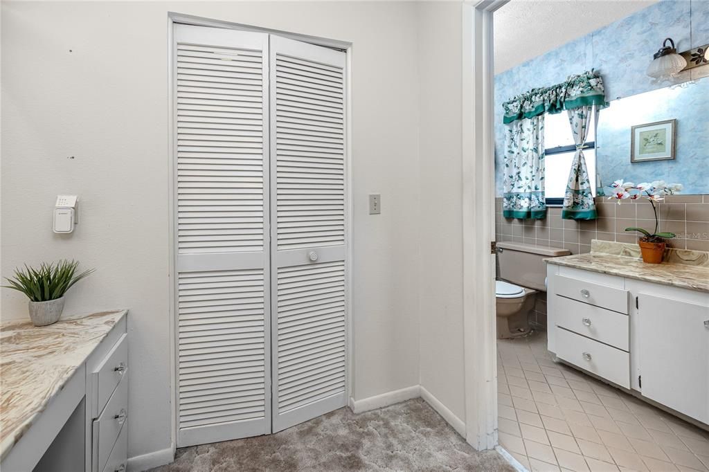 Active With Contract: $475,000 (3 beds, 2 baths, 2172 Square Feet)