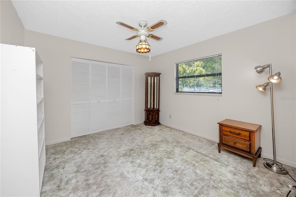 Active With Contract: $475,000 (3 beds, 2 baths, 2172 Square Feet)