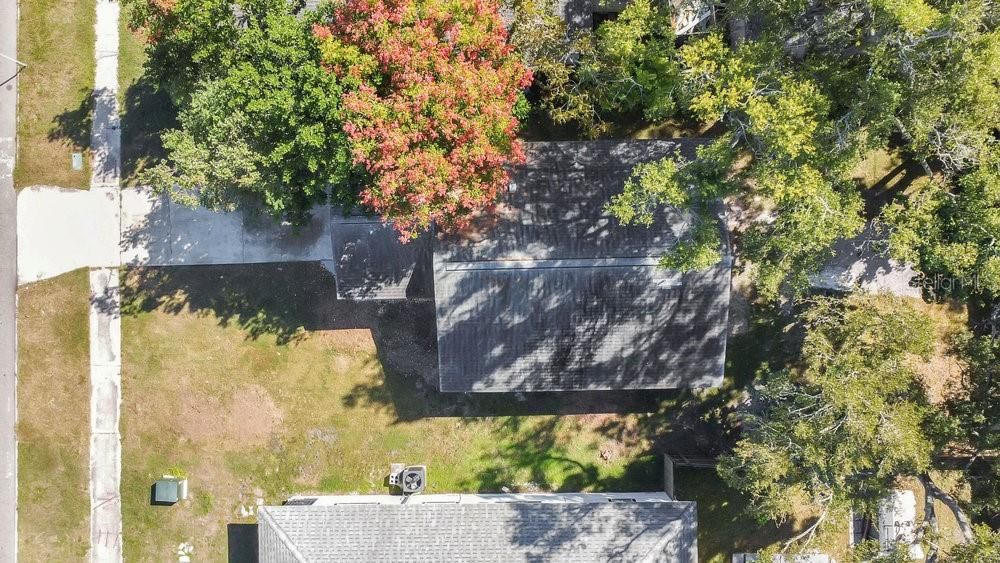 For Sale: $359,000 (2 beds, 1 baths, 908 Square Feet)