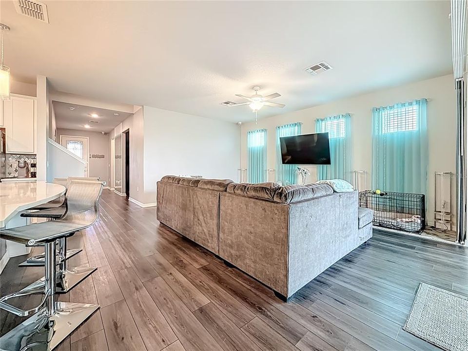 For Sale: $639,900 (4 beds, 3 baths, 2892 Square Feet)