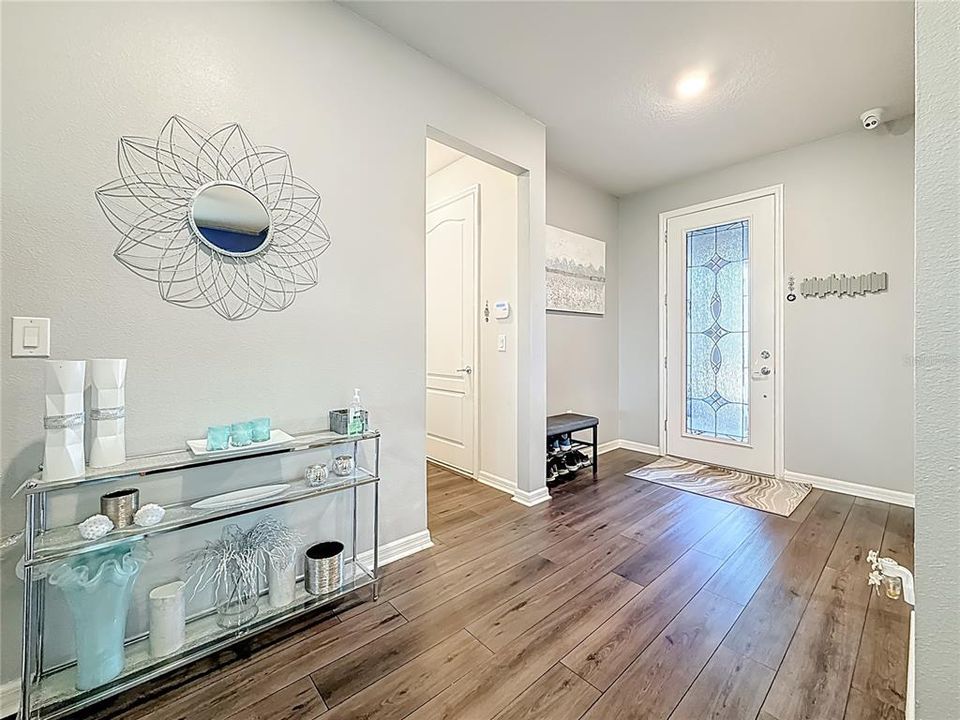 For Sale: $639,900 (4 beds, 3 baths, 2892 Square Feet)