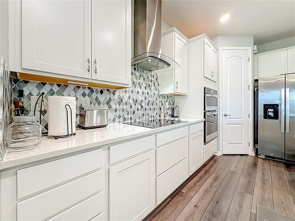 For Sale: $639,900 (4 beds, 3 baths, 2892 Square Feet)