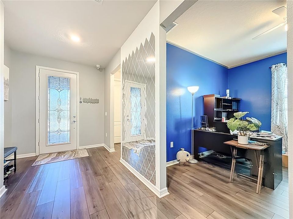 For Sale: $639,900 (4 beds, 3 baths, 2892 Square Feet)