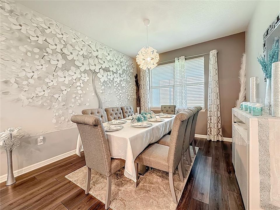 For Sale: $639,900 (4 beds, 3 baths, 2892 Square Feet)