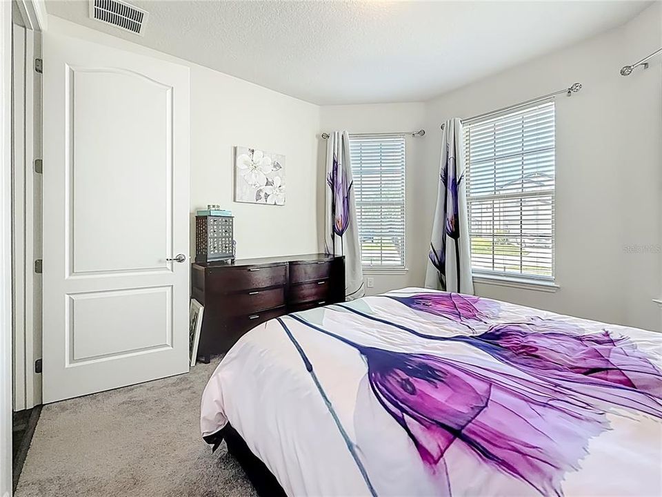 For Sale: $639,900 (4 beds, 3 baths, 2892 Square Feet)