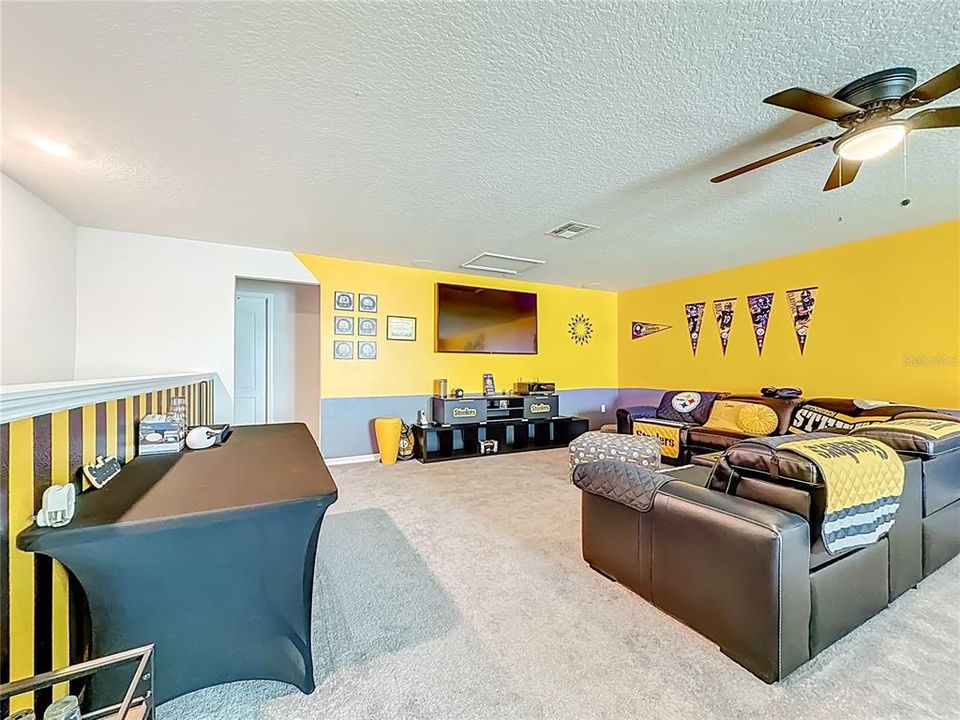 For Sale: $639,900 (4 beds, 3 baths, 2892 Square Feet)