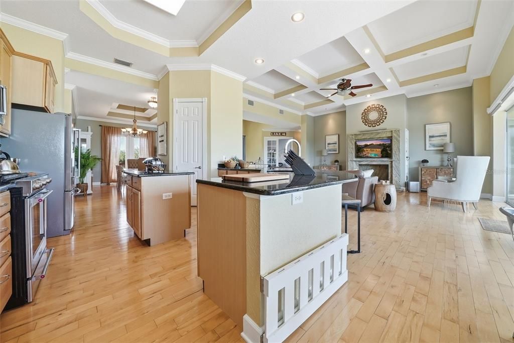 En Venta: $1,150,000 (4 camas, 4 baños, 4200 Pies cuadrados)