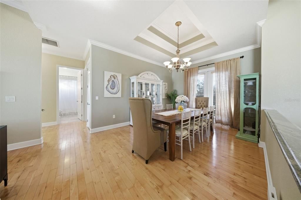 En Venta: $1,150,000 (4 camas, 4 baños, 4200 Pies cuadrados)