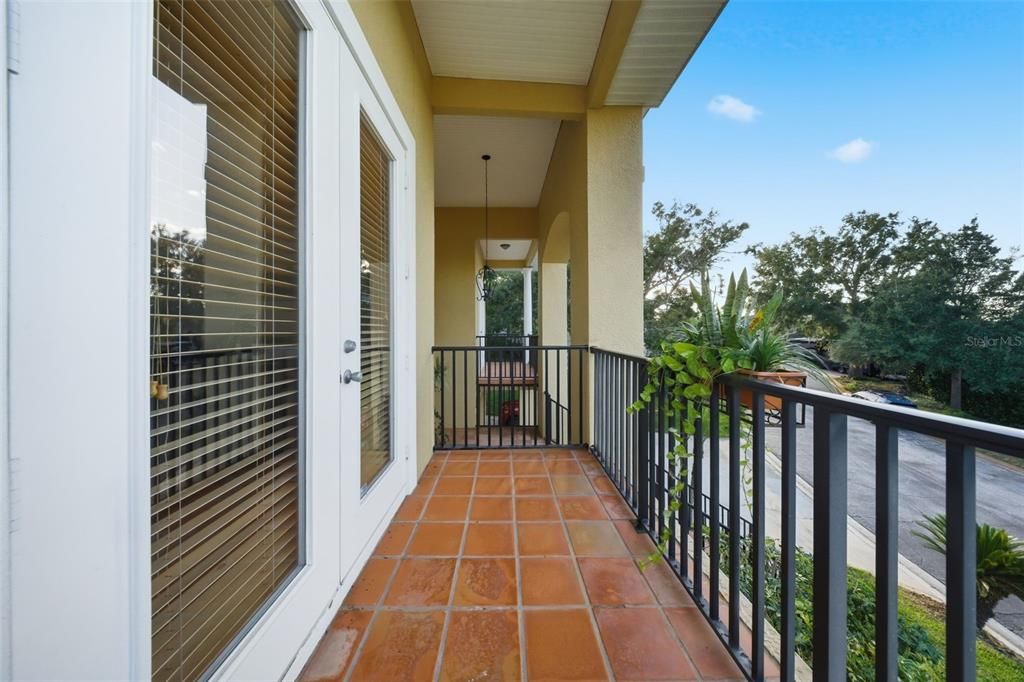 En Venta: $1,150,000 (4 camas, 4 baños, 4200 Pies cuadrados)