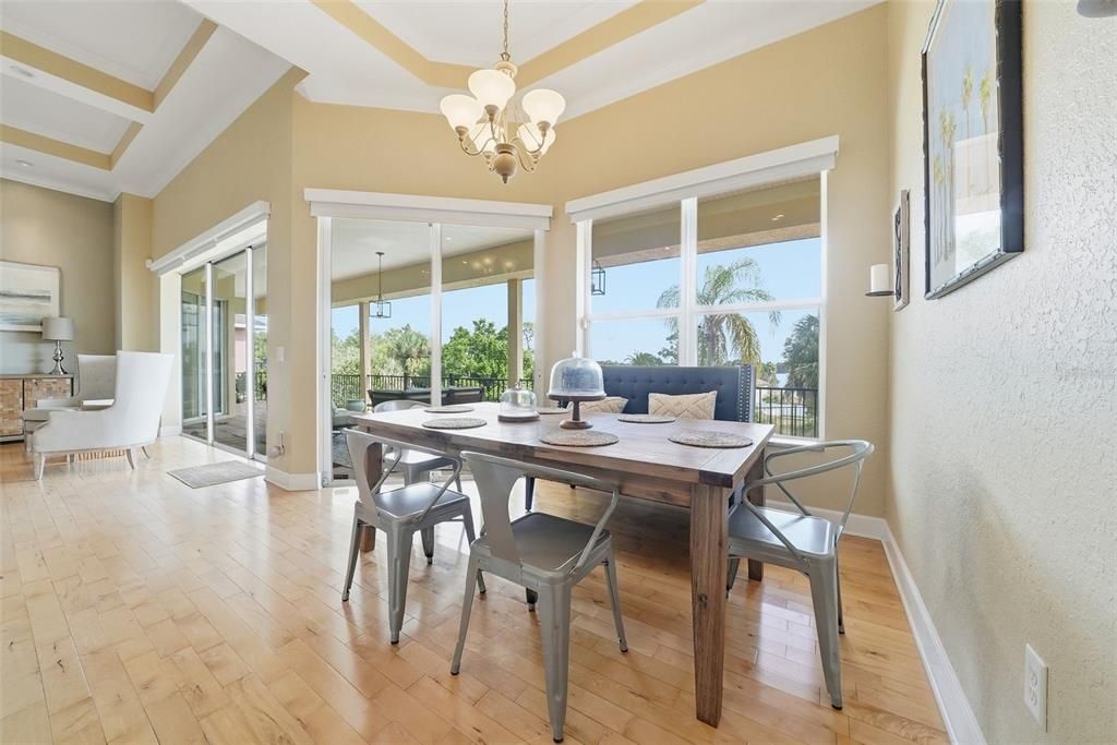 En Venta: $1,150,000 (4 camas, 4 baños, 4200 Pies cuadrados)