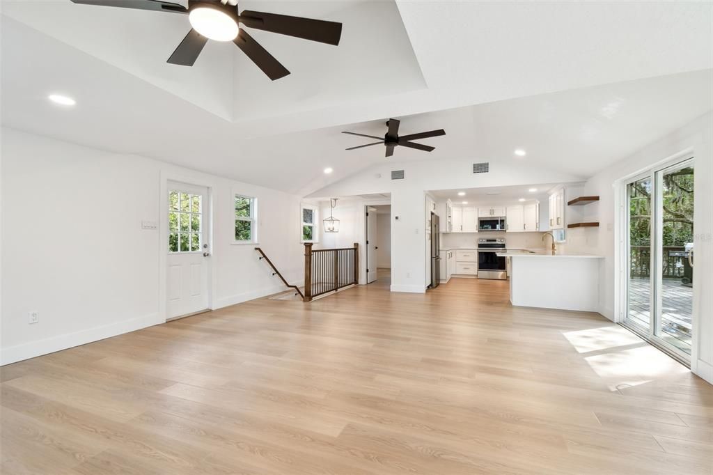 待售: $499,000 (3 贝兹, 2 浴室, 1700 平方英尺)