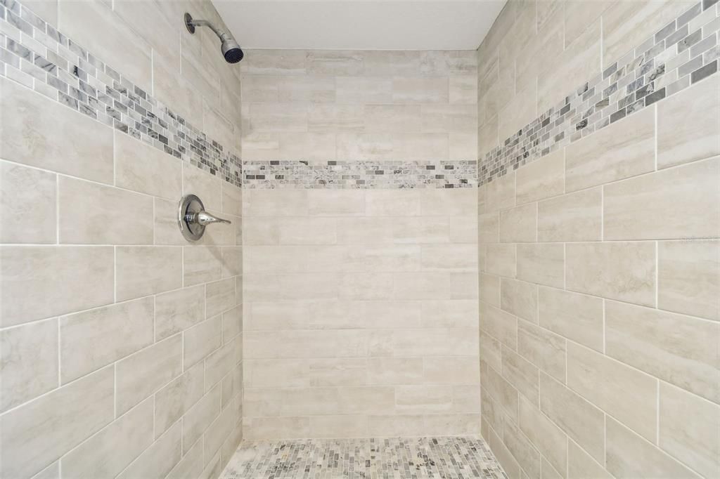 待售: $499,000 (3 贝兹, 2 浴室, 1700 平方英尺)