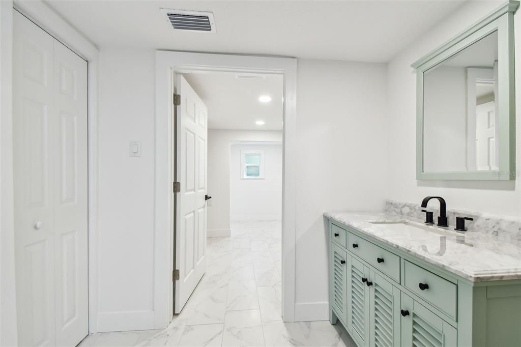 待售: $499,000 (3 贝兹, 2 浴室, 1700 平方英尺)