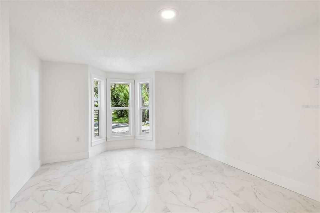 待售: $499,000 (3 贝兹, 2 浴室, 1700 平方英尺)