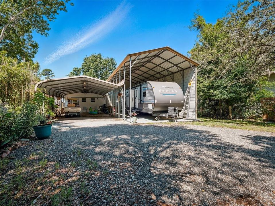 Activo con contrato: $849,000 (4 camas, 2 baños, 3052 Pies cuadrados)