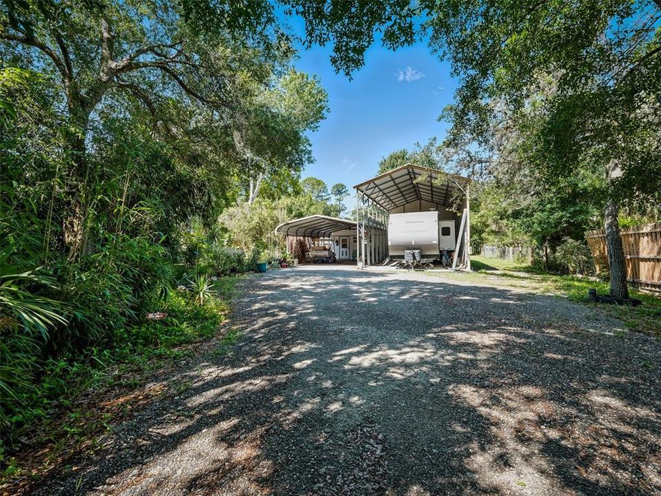 Activo con contrato: $849,000 (4 camas, 2 baños, 3052 Pies cuadrados)