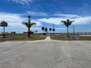 На продажу: $14,000 (0.50 acres)