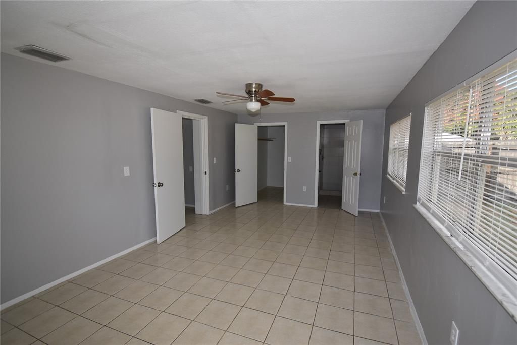 For Rent: $1,675 (3 beds, 2 baths, 1140 Square Feet)