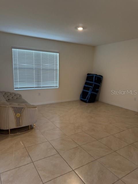 For Rent: $2,600 (4 beds, 2 baths, 1846 Square Feet)